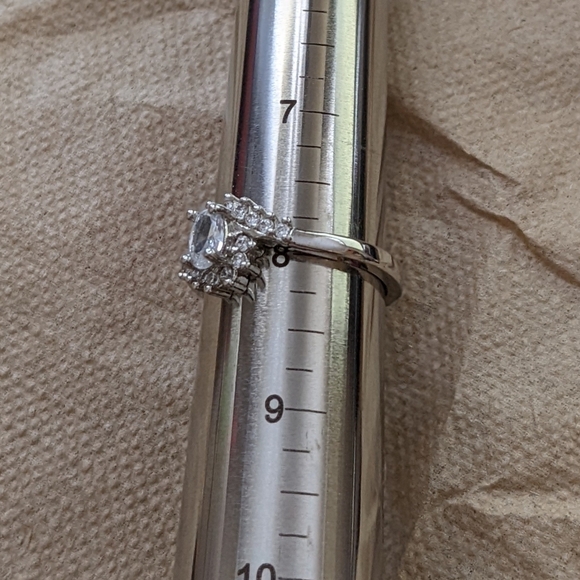 Elegant Crystal & Silver Rings (x4) - Picture 4 of 10